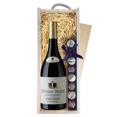 Castelbeaux Pinot Noir 75cl Red Wine & Heart Truffles, Wooden Box
